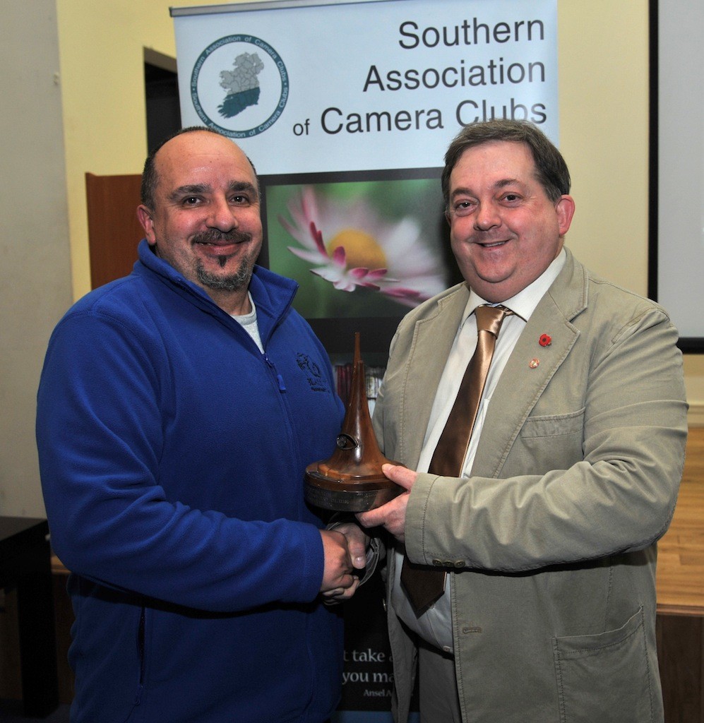 SACC Chairman Bill Power pictured presenting Seamus Scullane Memorial Trophy for best overall image to Paul Reidy